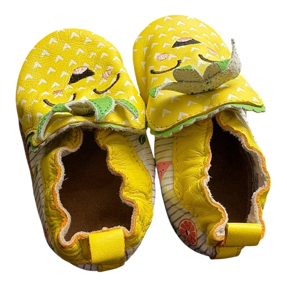 Robeez Pineapple Leather Baby Moccasins Yellow Fruit Soft Sole 12-18 Months